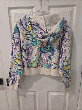 Women's Wild Fable Graphic Print Cropped Hoodie, Size S, White Multi